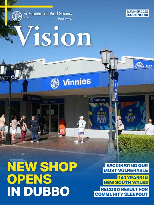 Vision Magazine cover summer 2021-22