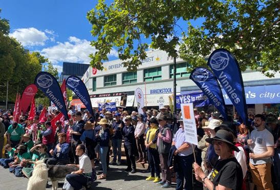 Vinnies is represented at the Palm Sunday Rally with many other organisations and participants ready to march for Refugees.